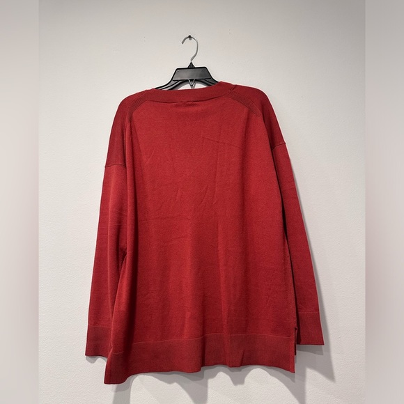 Matty M Women's L/S V-Neck Side Slits Tunic Pullover Sweater Brick color, Size L - Picture 4 of 9